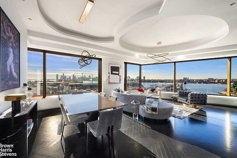 551 West 21st Street #7B