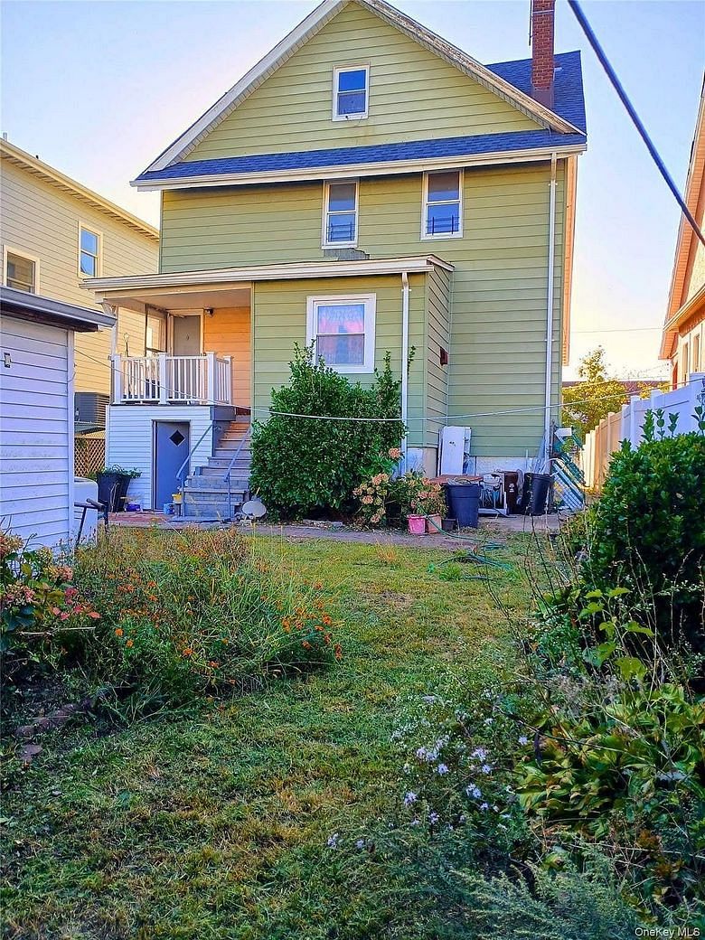 552 Beach 68th Street