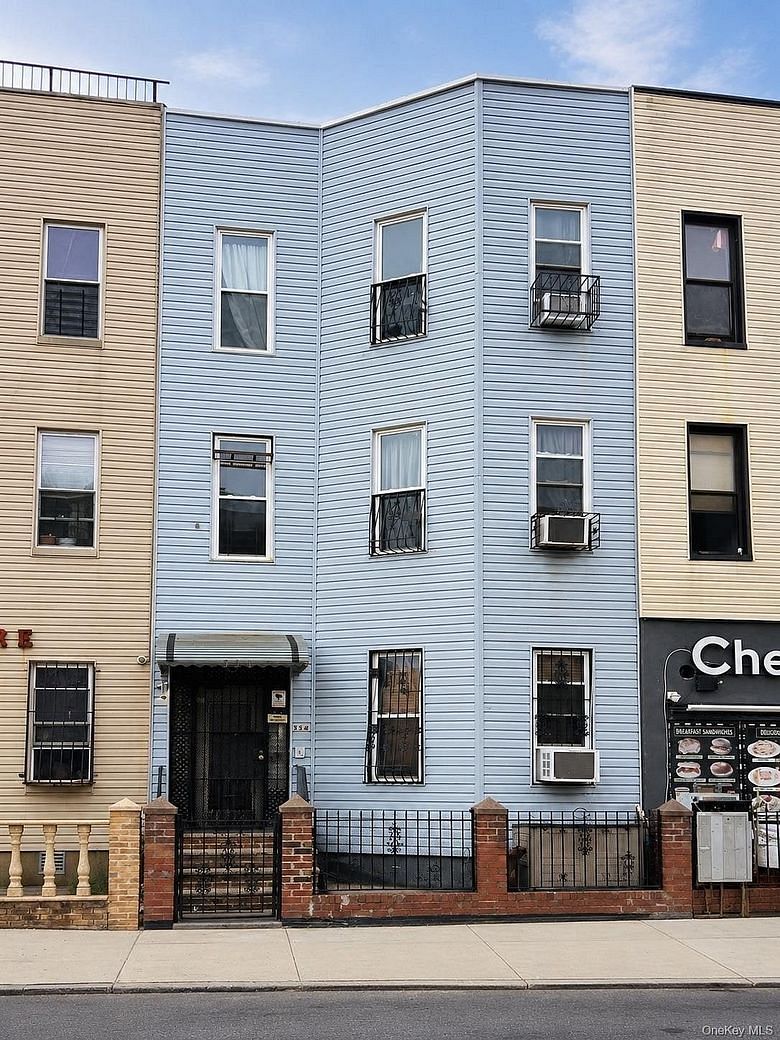 554 Central Avenue
