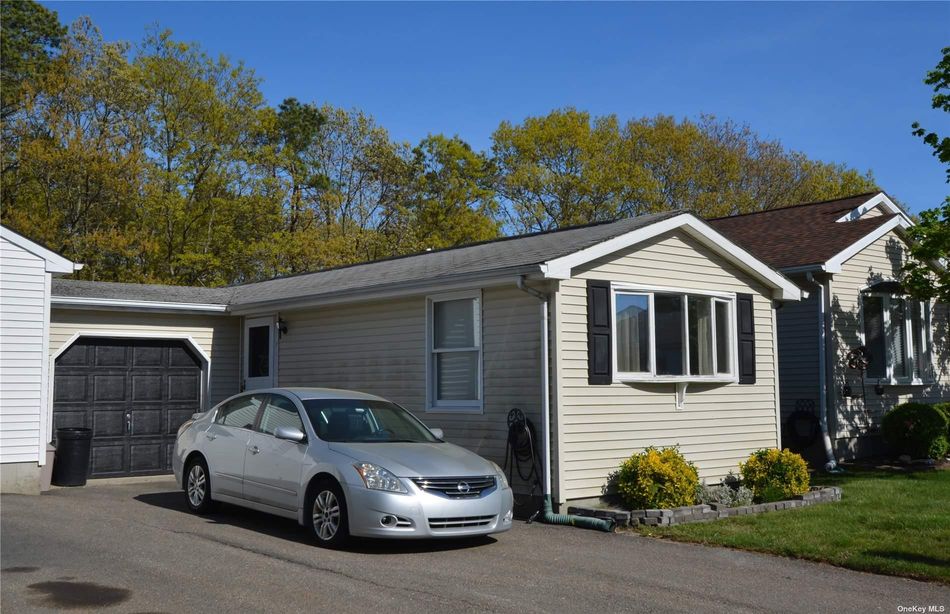 Image 1 of 25 for 5144 Village Circle E #5144 in Long Island, Manorville, NY, 11949