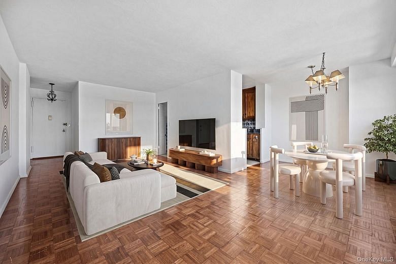 555 Kappock Avenue #21K