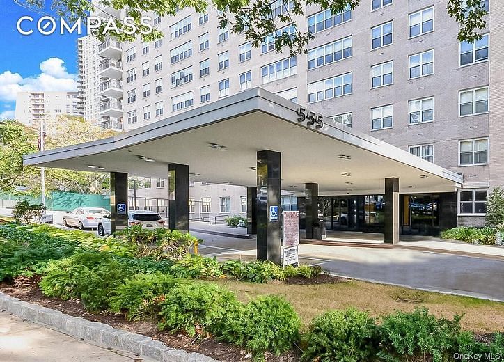 555 Kappock Street #11J