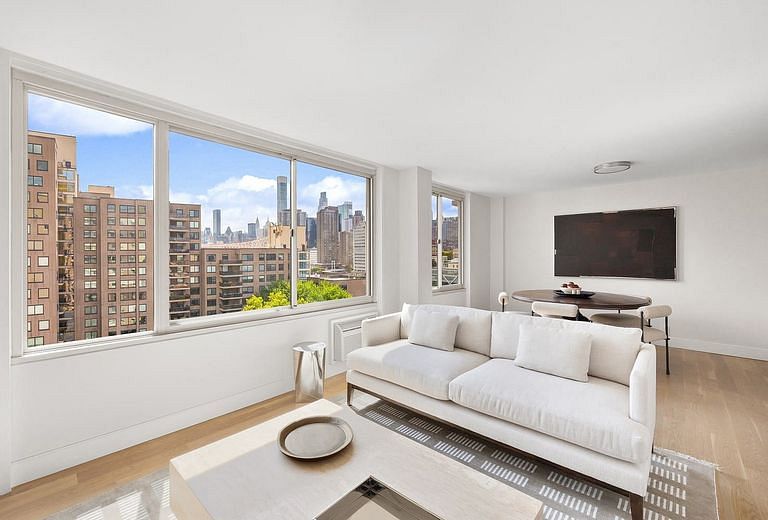 555 Main Street #1308