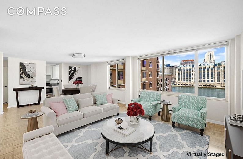 555 Main Street #1315