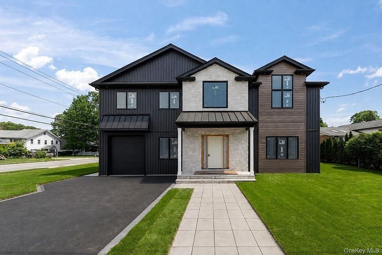 555 Marian Court