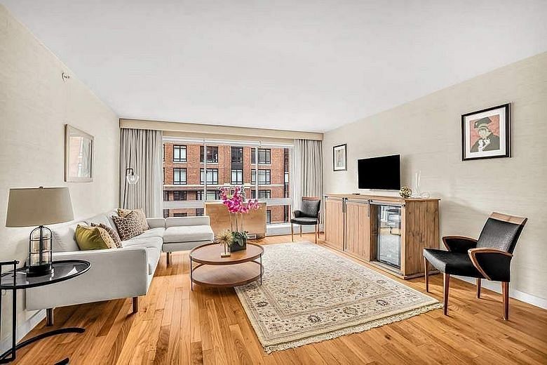 555 West 23rd Street #S10L