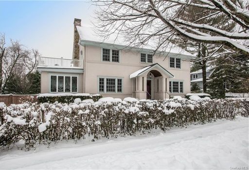 Image 1 of 36 for 41 Stuyvesant Avenue in Westchester, Larchmont, NY, 10538