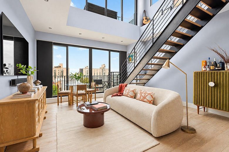 558 Fifth Avenue #5B