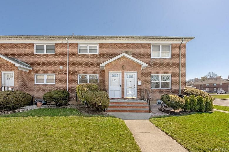 56-27B Utopia Parkway #1014