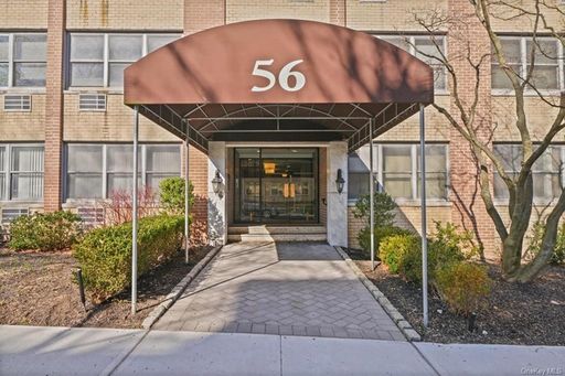 Image 1 of 32 for 56 Doyer Avenue #6D in Westchester, White Plains, NY, 10605