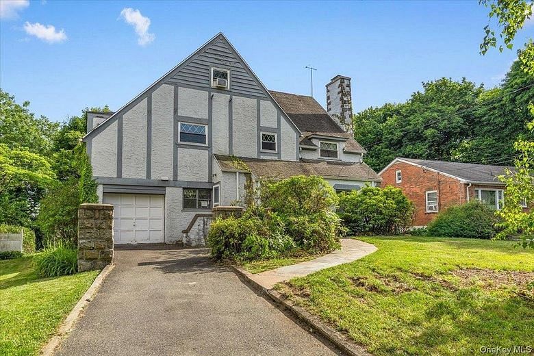 56 Northfield Road