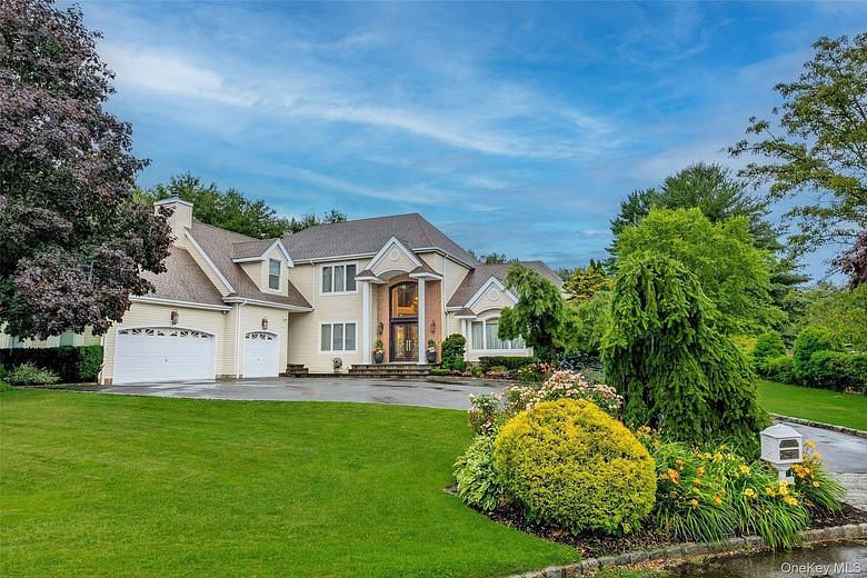 56 Sage Hollow Court