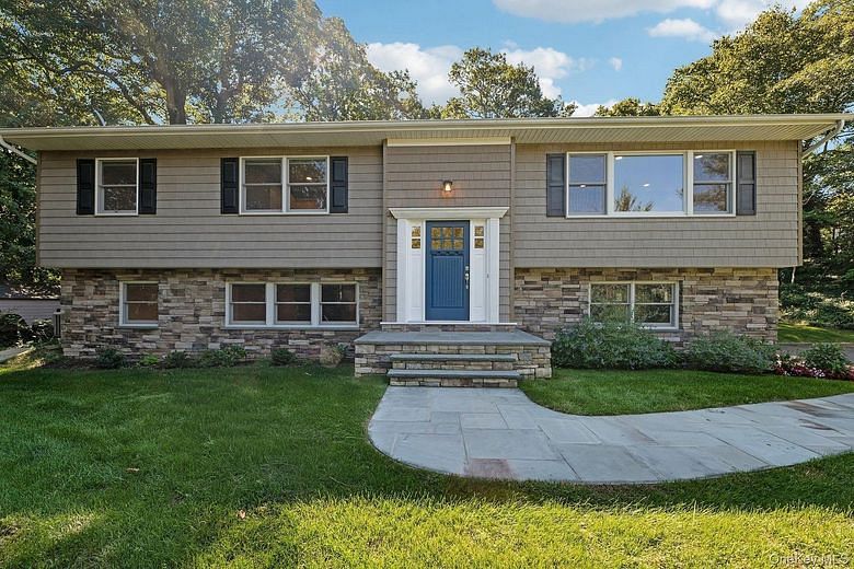 56 Sandy Hollow Road
