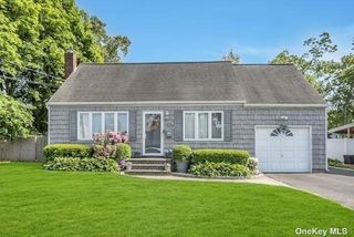 Image 1 of 23 for 14 Elaine Drive in Long Island, Sayville, NY, 11782