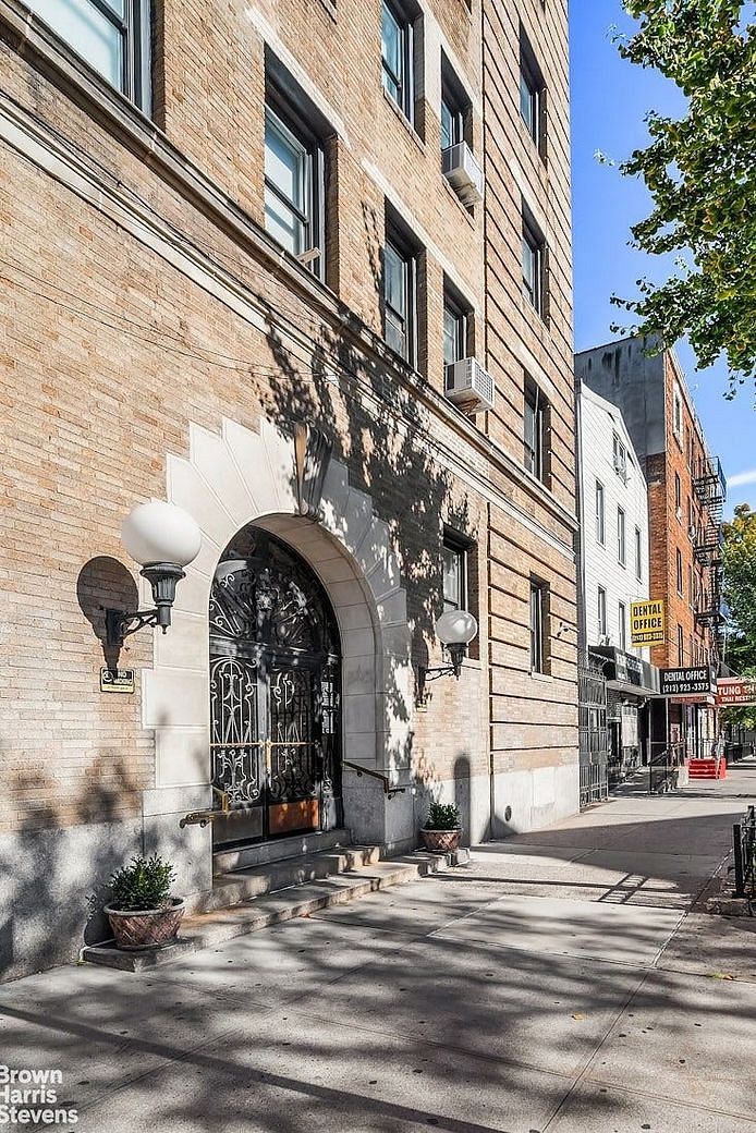 565 West 169th Street #1B