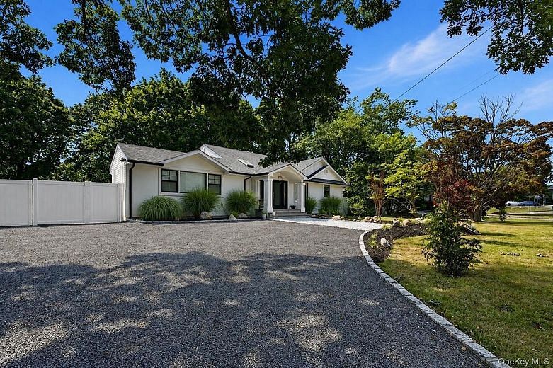 566 Locust Avenue