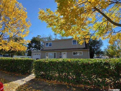 Image 1 of 20 for 3852 Harbor Boulevard in Long Island, Seaford, NY, 11783