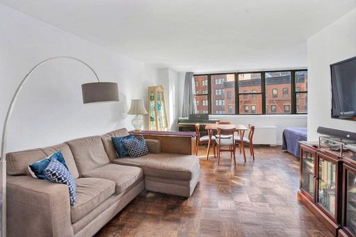 Image 1 of 7 for 225 East 36th Street #5J in Manhattan, New York, NY, 10016
