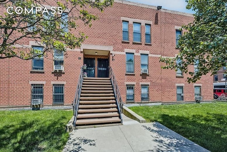 57 Carroll Street #38A