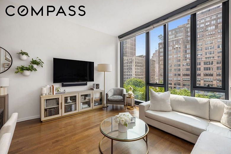 570 Broome Street #6A