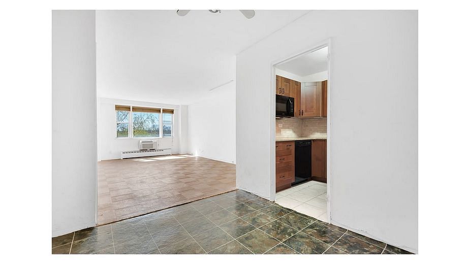 5700 Arlington Avenue #5N