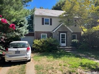 Image 1 of 24 for 1587 Victoria Street in Long Island, Baldwin, NY, 11510