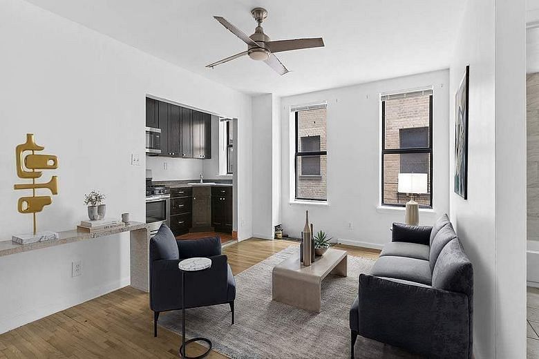 571-579 Academy Street #3B