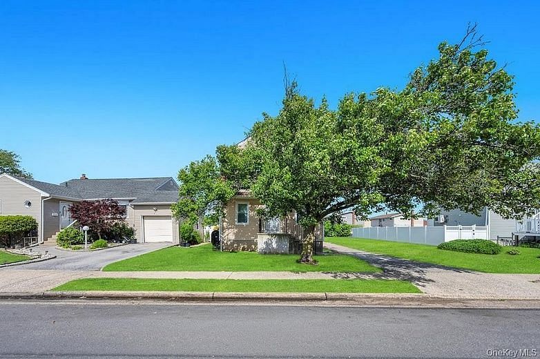 573 Miller Avenue