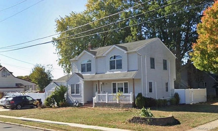574 Rudwick Place