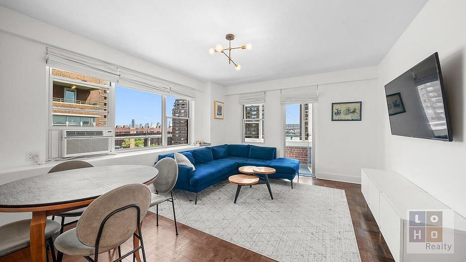 575 Grand Street #E1202