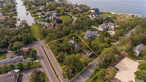 Image 1 of 22 for 1 Bayberry Road in Long Island, Islip, NY, 11751