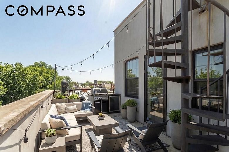 577 Madison Street #4B