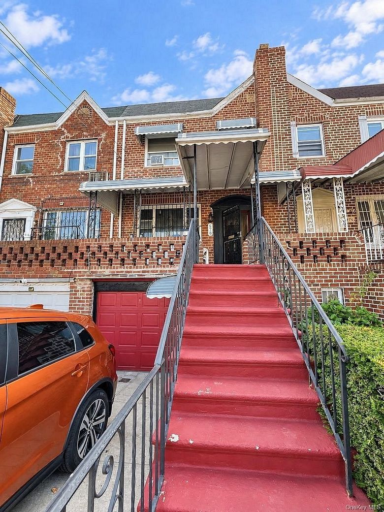 578 Remsen Avenue