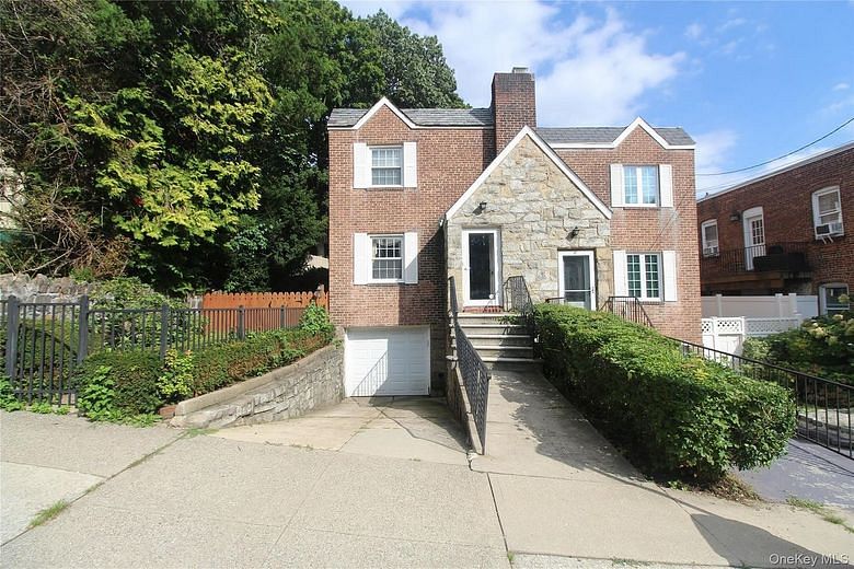 58 Clifton Avenue
