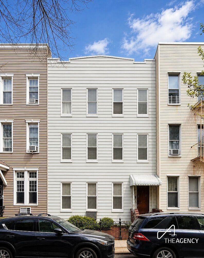 58 Diamond Street