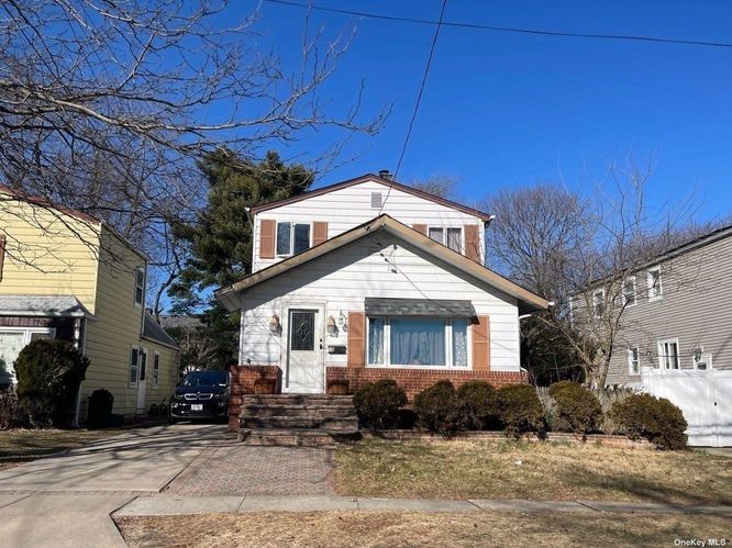 Image 1 of 2 for 58 Lakeview Avenue in Long Island, Lynbrook, NY, 11563
