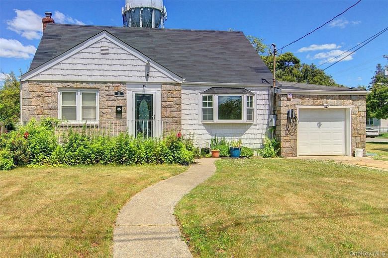 58 Weberfield Avenue