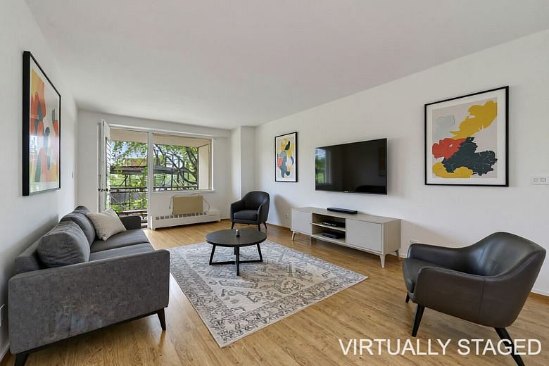 5800 Arlington Avenue #2R