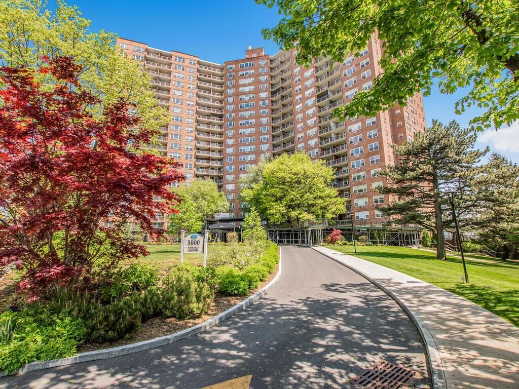 Image 1 of 14 for 5800 Arlington Avenue #6DE in Bronx, NY, 10471