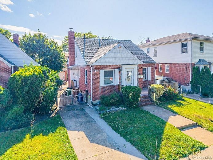 5816 198th Street