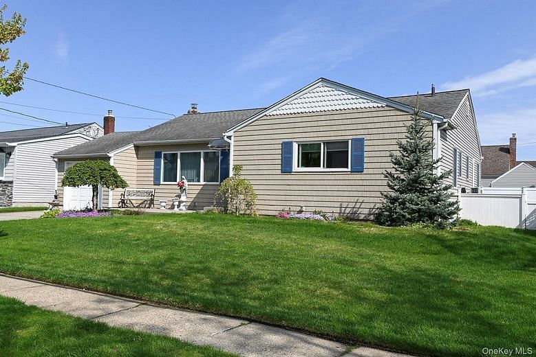 582 Western Park Drive