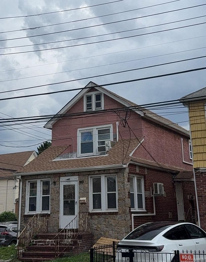 5844 136TH Street