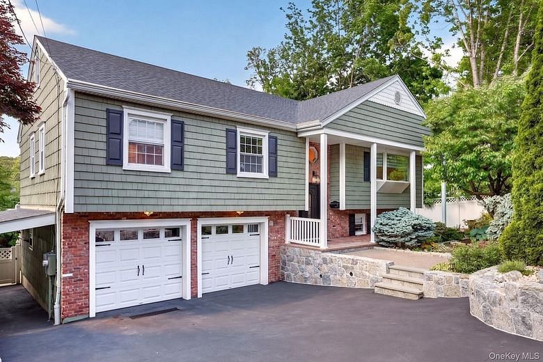 585 Bedford Road