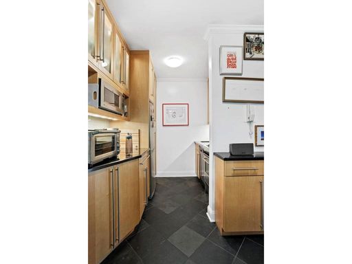 Image 1 of 12 for 211 East 18th Street #4A in Manhattan, New York, NY, 10003