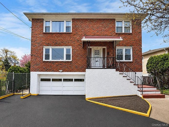 59 Halladay Avenue