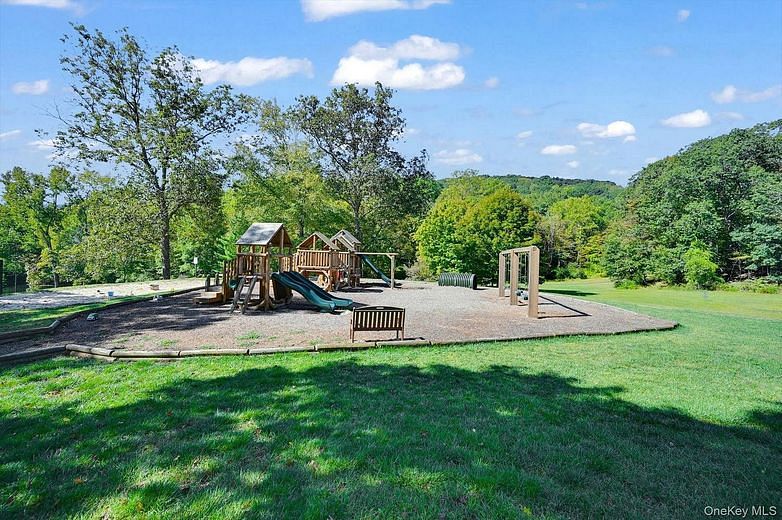 59 Heritage Hills #A