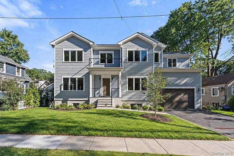 59 Myrtle Boulevard