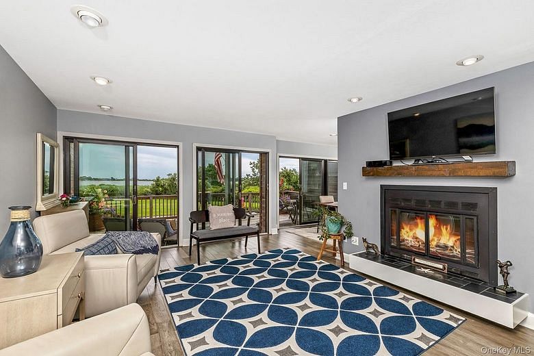 59 Watchogue Avenue #3