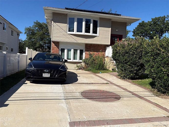59 Williams Avenue