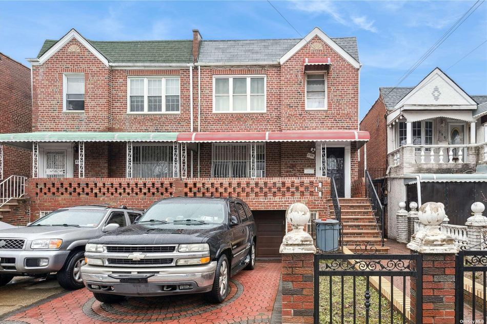 Image 1 of 11 for 591 Remsen Avenue in Brooklyn, Canarsie, NY, 11236